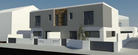*Unique Opportunity to Build Your Dream!* Plot of urban land with a total area of 301m². Approved architectural project for 3 bedroom villa of 2 floors with garage located in a picturesque village, with serene environment, close to the Silver Coast a...