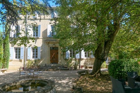 Passion and a treasure trove of attention have given this wonderful home a dimension of unsuspected charm. A few steps from the village, the house is set on a plot of 1ha 36a 15ca, with truffle field, and ornamental garden. An old stone basin with it...