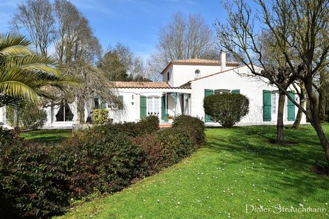 Dpt Charente Maritime (17), à vendre AIGREFEUILLE D'AUNIS maison P5