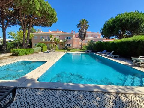 This spacious and cozy Apartment is located in a fantastic gated community of 8 apartments, with common garden areas, swimming pools, playground and picnic area. Very bright. Being a ground floor, with these characteristics and infrastructure of a pr...