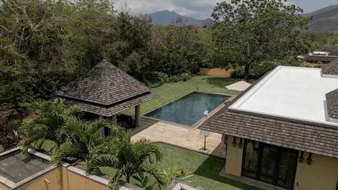 Luxusimmobilie im Tamarina Golf Estate, Mauritius - Raffinesse und Exklusivität Tauchen Sie ein in zeitlose Eleganz mit diesem prächtigen Anwesen auf dem prestigeträchtigen Tamarina Golf Estate, einer idyllischen Umgebung, die die tropische Lebenskun...