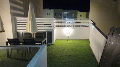 Great apartment completely renovated. In the center of Corralejo, just a few meters from all services: shops, bars, restaurants, bus and taxi stop, supermarket. The apartment has two bedrooms, a bathroom, a spacious living room with a dining area and...