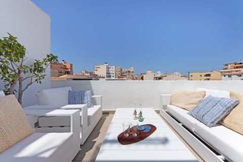 Helles Penthouse mit geräumiger Terrasse in Foners Tolle Wohnung nahe dem Meer und der Altstadt in Palma Diese Penthouse-Wohnung in Foners bietet eine großartige Lage in einer ruhigen Straße nahe dem Zentrum von Palma, dem Meer und der Altstadt. Die ...