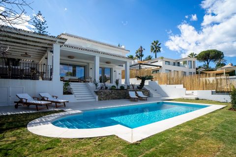 Villa La Concha is a spacious modern villa with 3 out of the 5 en-suite bedrooms distributed on the ground floor, one of them being a cozy private lock-off with its own private entrance, perfect for additional guests coming to visit. On the same floo...