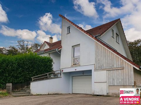 Votre conseiller Damien LUTHY vous propose cette superbe maison bâtie en 2008, idéalement implantée dans un secteur calme et en bordure de forêt ! Agréable terrain de 8,4 ares, terrasse triple exposition accessible de plain-pied et maison spacieuse d...