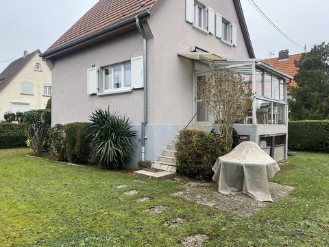 Exklusivität B2L Immobilien !. VORKAUFSVERTRAG IN ARBEIT - WIR ORGANISIEREN KEINE BESICHTIGUNGEN MEHR IN DIESER IMMOBILIE - VIELEN DANK FÜR IHR VERSTÄNDNIS!! OHNE ARBEIT In HERRLISHEIM, in einer ruhigen Gegend, 5 Minuten von der Autobahn entfernt, kö...