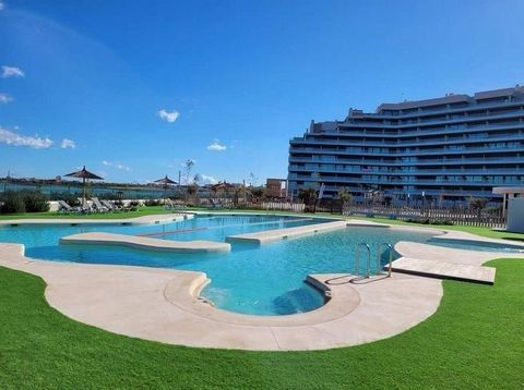 Bienvenido a tu nuevo hogar! Presentamos este impresionante ático ubicado en el prestigioso residencial de lujo Los Flamencos, en Playa Paraíso, Cartagena. Este magnífico inmueble se distingue por su diseño contemporáneo y acabados de alta calidad, o...