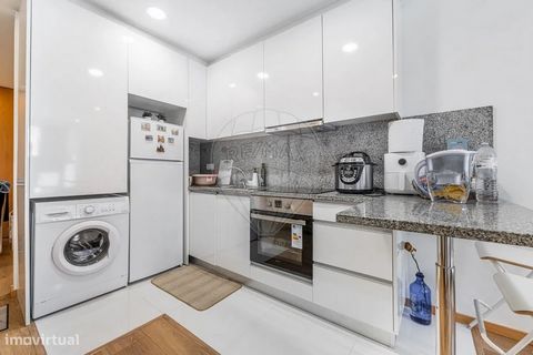 Apartamento T0 | São Victor, Braga *Imóvel arrendado por 350€* Apresentamos um fabuloso T0, uma opção que certamente trará retornos incríveis Características do imóvel: T0 espaçoso e bem-iluminado, com design moderno e aconchegante; Localizado numa á...