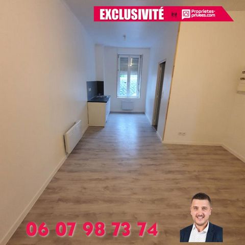 Exclusivité Benjamin Propriétés Privées ! A Hirson, retrouvez dans le centre ville, proche tout commerces, cet appartement entièrement rénové ! composé d'une pièce de vie ouverte sur cuisine, d'une salle de bain WC et d'une chambre. Aucun travaux à p...