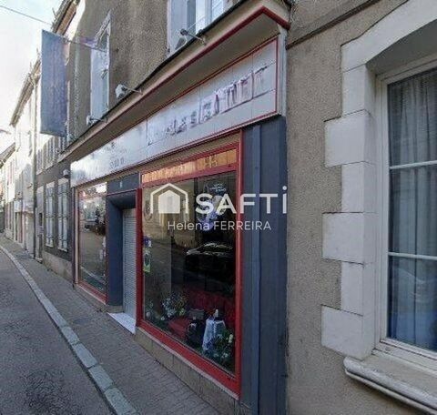 2 immeubles de rapport, surface utile de 235m2 dont 1 logement et un garage vendus loués + 1 local commercial et 3 plateaux