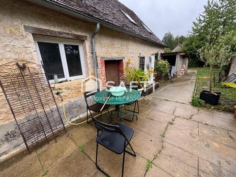 Magnifique maison en pierre dans un village classé