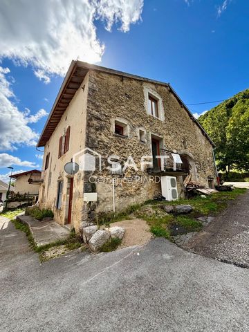 Charmante maison rénovée d’environ 135 m², répartie sur trois niveaux - Leschères