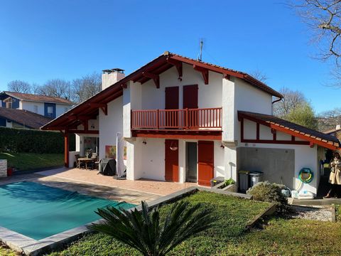 Maison sur le golf de Bassussarry