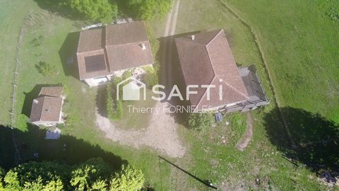 Proprieté 12.5 hectares avec maison + gites + abris chevaux