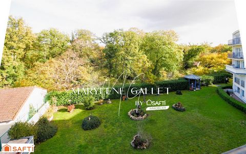 Vue dégagée sur la forêt, très bon emplacement...