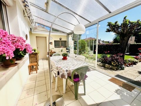 Au cur d'Albi maison de ville avec jardin et garage