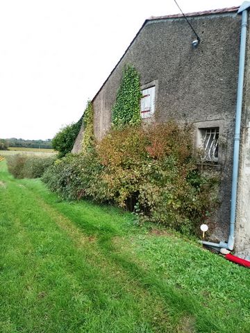 Grange d'envrion 140m²