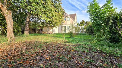Location Pavillon Saint Prix - Quartier Collège