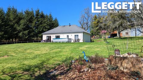 A19952AMC19 - Constructed in 2019 & situated at the end of a village lane, with no passing traffic, this spacious and bright modern home has 2 bedrooms and 2 bathrooms, an open living space which leads onto a terrace and a large garden with countrysi...