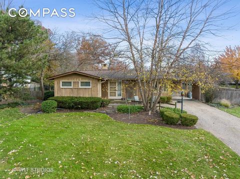 Mid-Century Ranch Home on 101X200 Lot in Pierce Downers Grove School District in Prime North Downers Grove close to train, downtown Downers Grove, restaurants, shopping and schools! Tongue and Groove Plank Beamed ceilings, opened beautiful living roo...