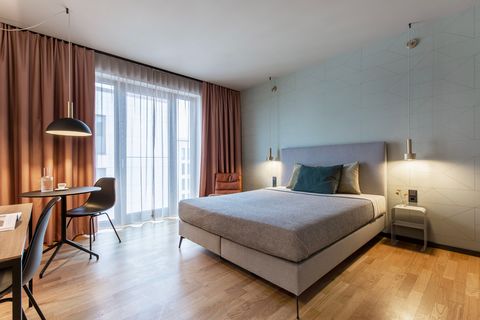 More space, even for two: the Smart apartment has everything you want for a longer and more comfortable stay. Thanks to the clever layout of the fully equipped apartment, you will not miss anything for an optimal stay. In the designer kitchen you can...