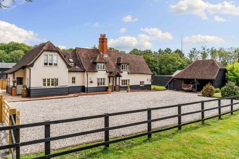 PROPERTY DESCRIPTION An attractive 17th century detached farm house full of charm and character with beautiful exposed beams and original fireplaces offering in excess of 3000 square feet of accommodation all well positioned in a rural setting with g...