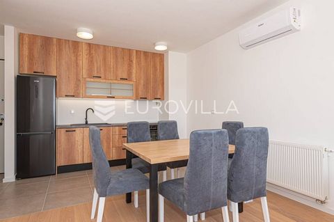 Šibenik, Vidici - available for long-term rent, a modern and newly furnished apartment with two bedrooms, a spacious loggia and a garage with two parking spaces. The apartment with an area of 71.51 m2 is located on the third floor of a new building. ...