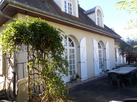 Dpt Saône et Loire (71), à vendre MONTCEAU LES MINES maison P7 - Terrain de 522