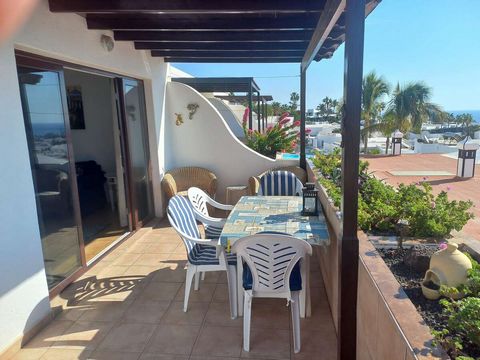 Investment opportunity, spacious 2 bedroom apartment with magnificent sea views A superb spacious two bedroomed bungalow with a pitched ceiling to the lounge area. Located near to the communal infinity style swimming pool, with a large outdoor terrac...