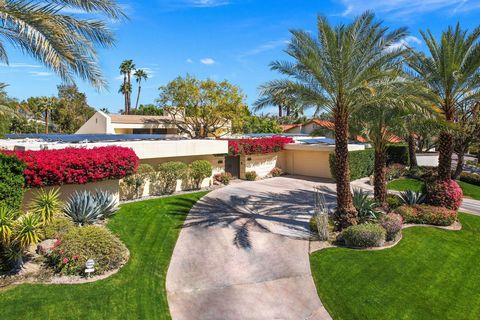 Completely renovated in 2014, this elegant, contemporary home sits in one of Rancho Mirage's most coveted and storied neighborhoods, ''Tamarisk Country Club'' community. From the lofted circular driveway, enter this secluded property through exterior...