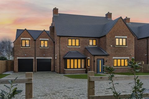 We are delighted to be able to offer this beautiful newly built six-bedroom family home in the village of Barton Seagrave in Northamptonshire. Built to an exacting specification, using high quality materials, the property has a spacious, light and ai...