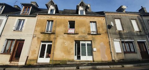 In the heart of the village of the town of LA CAMBE, with its quick access RN13 axis CAEN - CHERBOURG, house of about 80m2 composed on the ground floor of a living room of 20m2, kitchen, laundry room, bathroom and toilet. Upstairs, landing serving 1 ...