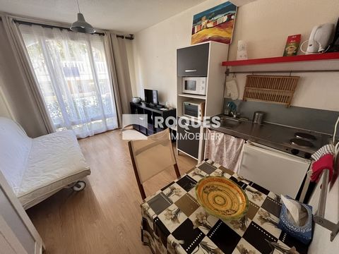 Lamalou-les-Bains, in a collective building in co-ownership, for sale studio of 16.52 m2 on the ground floor with living area / kitchen and bathroom with toilet. Comments: sold fully furnished, professional property manager, about 40 euros monthly ch...