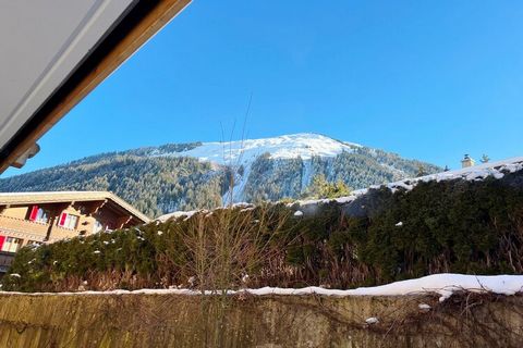 Geniet van luxe in ons elegant ingerichte appartement met 1 slaapkamer in het hart van Gstaad. Dit stijlvolle toevluchtsoord is ontworpen voor zowel comfort als verfijning en biedt comfortabel plaats aan maximaal 4 gasten. Elk detail is zorgvuldig sa...