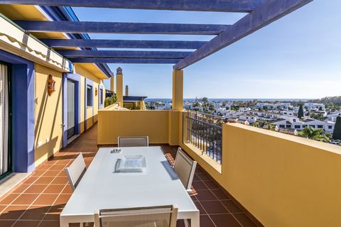 Located in San Pedro de Alcántara. Nestled in the serene streets of San Pedro de Alcántara, Penthouse Los Jazmines stands as a testament to luxurious living, boasting expansive interiors and an inviting atmosphere. Constructed in 2007, this property ...