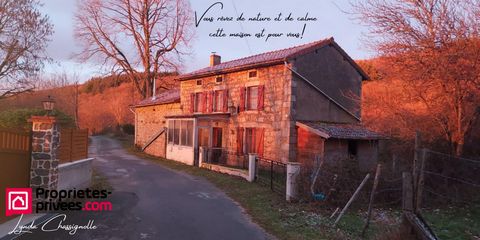 Région Auvergne Rhone-Alpes - Département Loire (42) Vous rêvez de nature et de calme, cette maison est pour vous. Belle maison en pierre à la campagne sur une parcelle de 3258m². Vous apprécierez la qualité de vie de cette maison dans un cadre verdo...