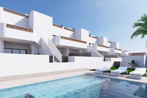 Appartement au dernier étage avec terrasse privée à vendre à Dolores~~Résidentiel avec des propriétés au rez-de-chaussée avec jardin ou au dernier étage avec solarium privé, avec 3 chambres et 2 salles de bains, sont situés à Dolores (Alicante), une ...