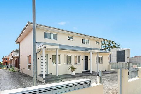 Tucked away at the back of a peaceful boutique block of only six, this generously proportioned townhouse offers a rare blend of tranquility and convenience in the heart of Punchbowl. Just 300m from the train station, shops, and vibrant eateries, this...