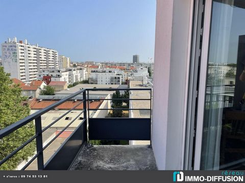 Fiche N°Id-LGB156272: Lyon, T1 of about 24 m2 including 1 room(s) - View: D?g?e - Construction 2004 - Ancillary equipment: balcony - digicode - double glazing - elevator - heating: Electric - Energy class C: 177 kWh.m2.an - More information available...