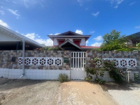 Maison à vendre 10 pièces KOUROU (973)