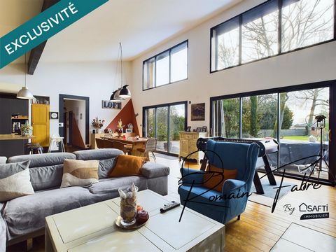 Maison d’architecte de plain-pied avec Tracker Solaire et superbe piscine