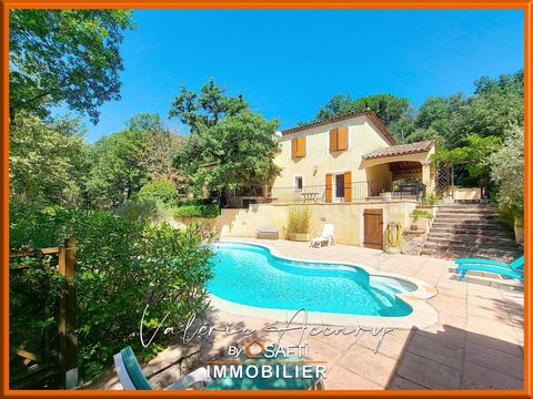 Brignoles : Maison de 117 m² sur un terrain de 1430 m², 5 chambres, piscine, pool-house...
