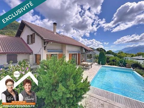 Rare, villa avec vue sur les massifs, piscine et garage - quartier calme et résidentiel de Voiron