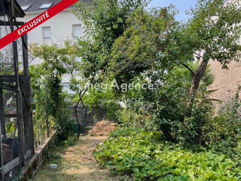 Petite maison entièrement rénovée avec jardin au coeur de Carquefou
