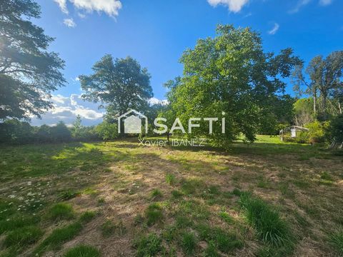 Terrain constructible 1669 m² Val D'Arcomie (15320)