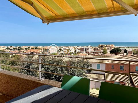 Appartement VUE MER - 2 chambres avec terrasse, jardinet et stationnement privé.