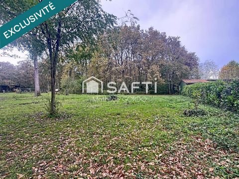 Terrain constructible de 826 m²