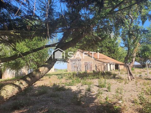 Vend corps de ferme à rénover avec une maison de 70 mètres carré