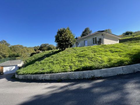 Maison de 4 voire 5 chambres forte d'atouts.