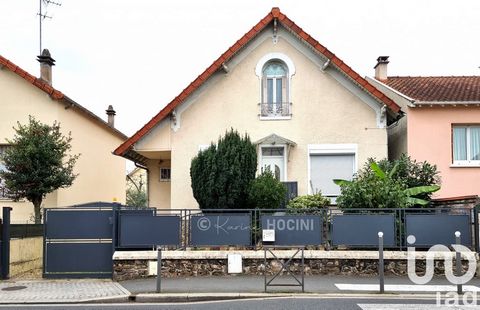 iad France - Karine Hocini vous propose: A VENDRE – Quartier des Écrivains – Secteur Berthelot Située en plein cOEur de Villeneuve-Saint-Georges, cette maison des années 30, de construction solide, offre un cadre de vie idéal pour une famille active ...